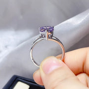 Side view of the 3 carat moissanite ring setting