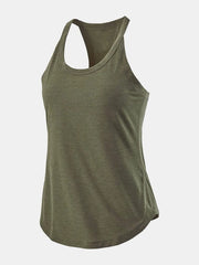 Front view showing fit of scoop neck active tank