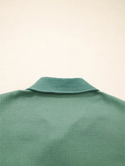 Close-up of waffle texture across shirt back