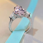 925 sterling silver geometric ring, close-up
