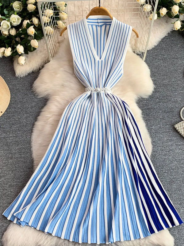 Women's striped sleeveless midi dress