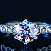 1 carat moissanite ring in 925 sterling silver, close-up view