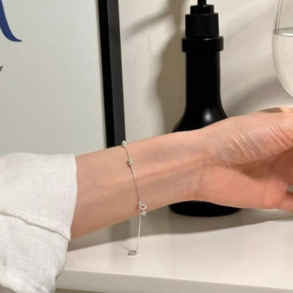 Classic platinum-plated 925 sterling silver bracelet, side view